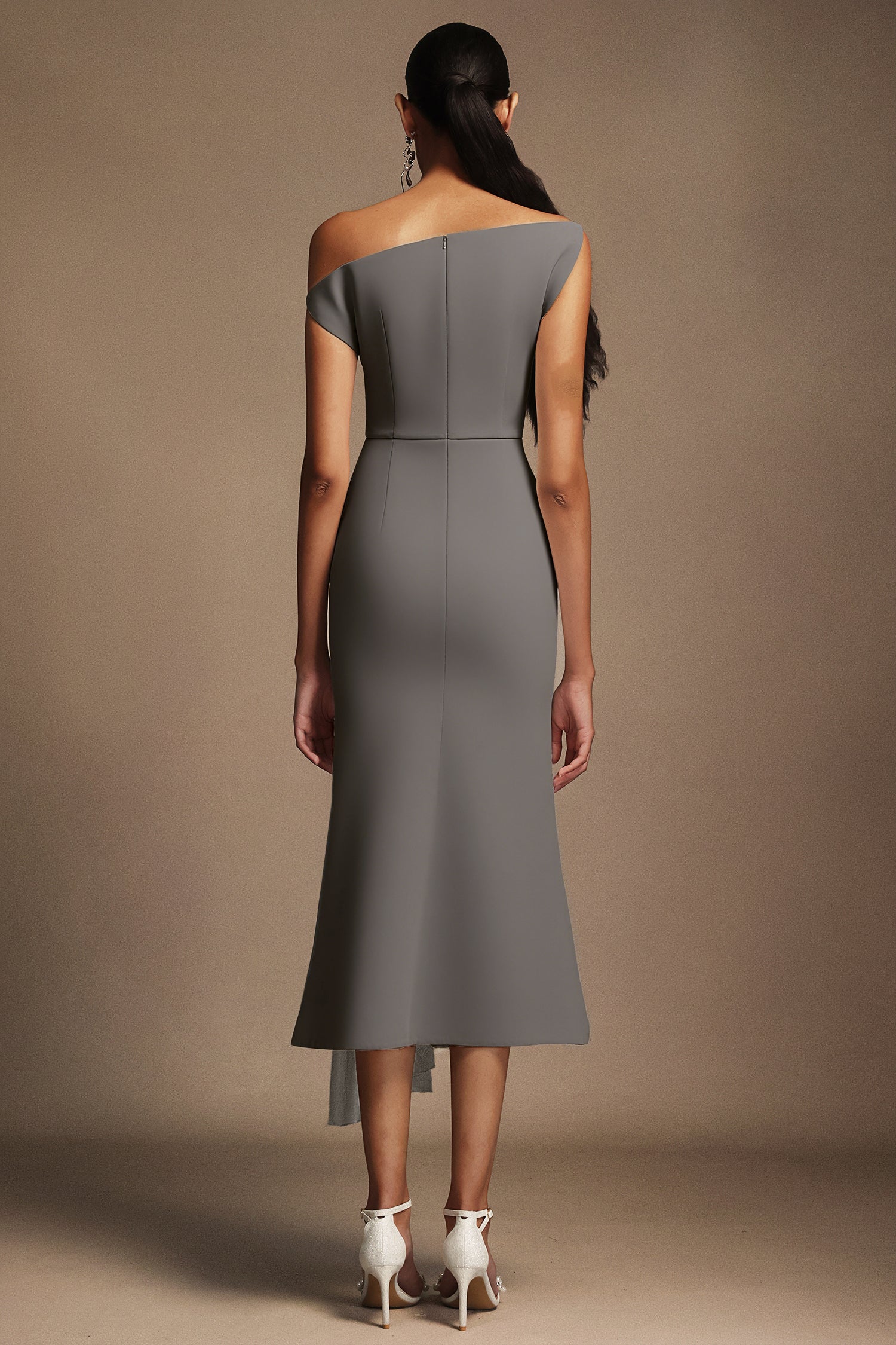 Paulina Oblique Shoulder Sleeveless Folds Gray Midi Dress