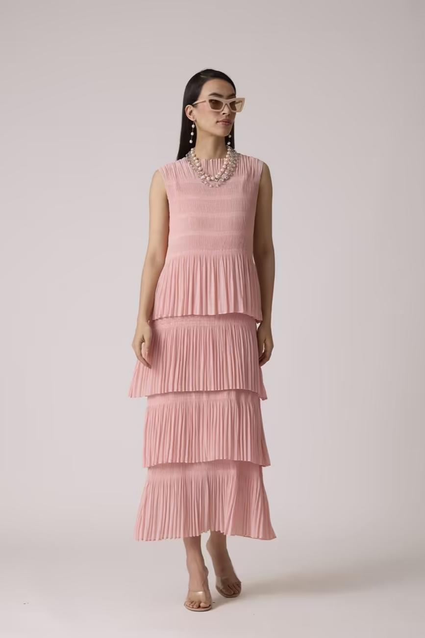 Nadia Tier Dress In Sweet Pink