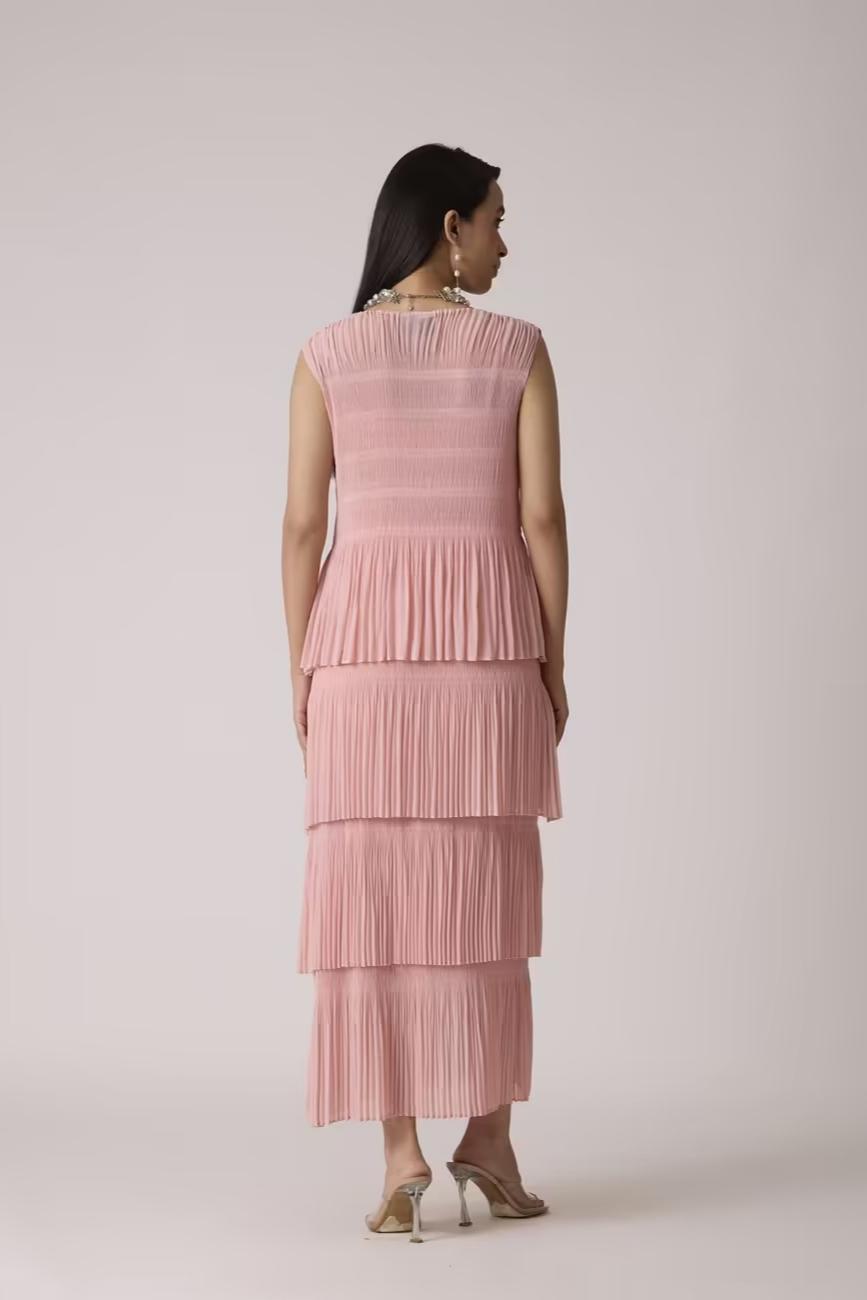 Nadia Tier Dress In Sweet Pink