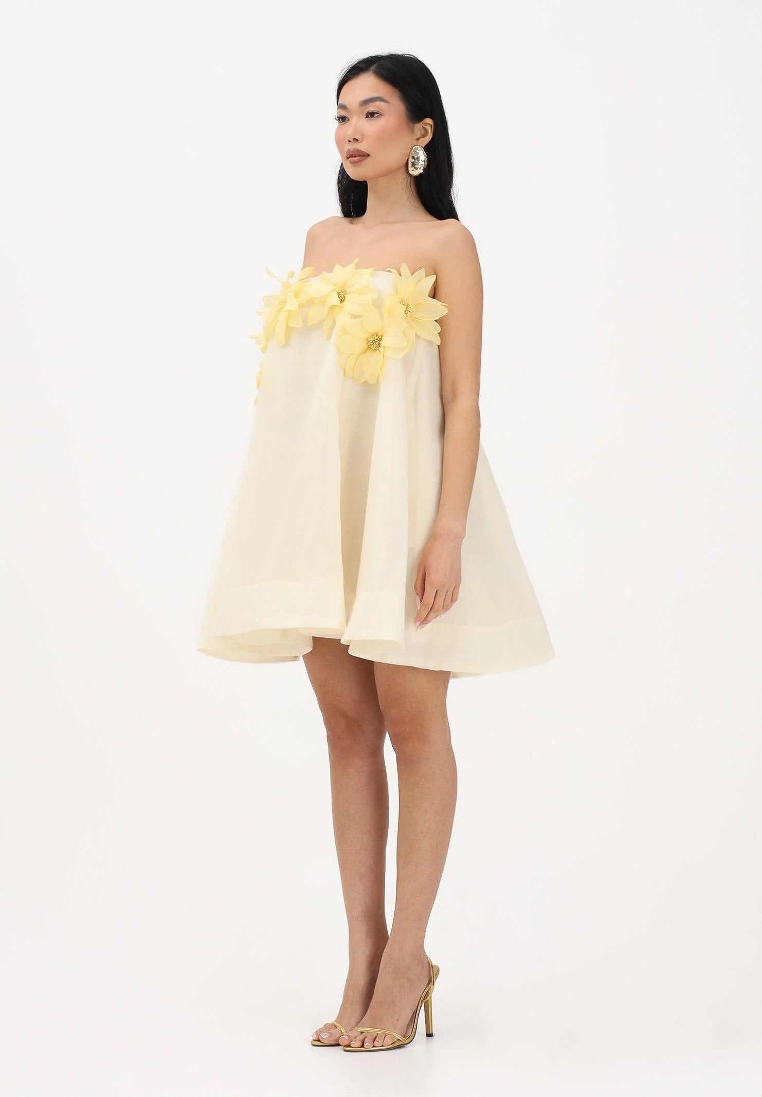 Odi Women's Yellow Short Dress with Floral Appliqués