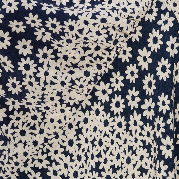 The Leila in Marguerite Bleu