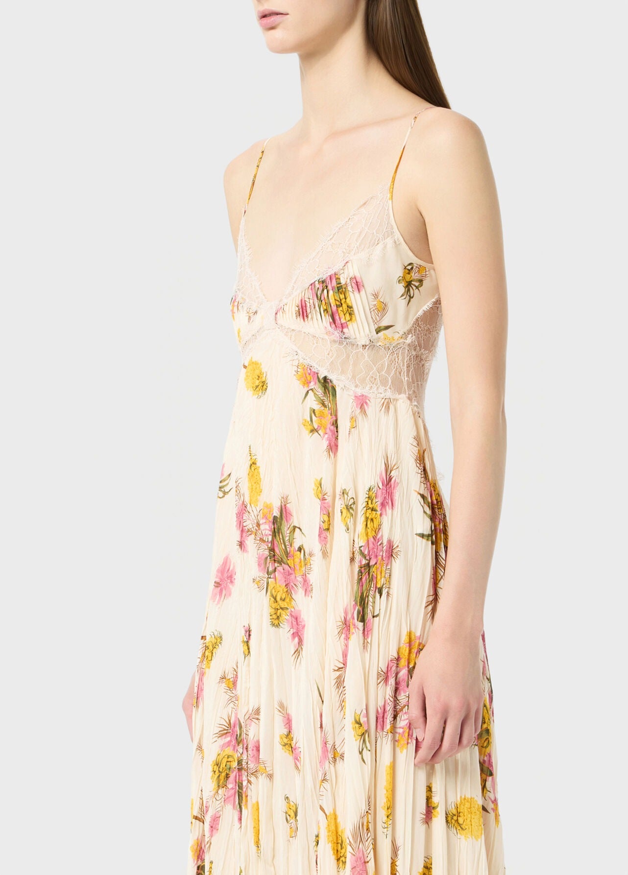 Long pleated georgette dress with print and lace