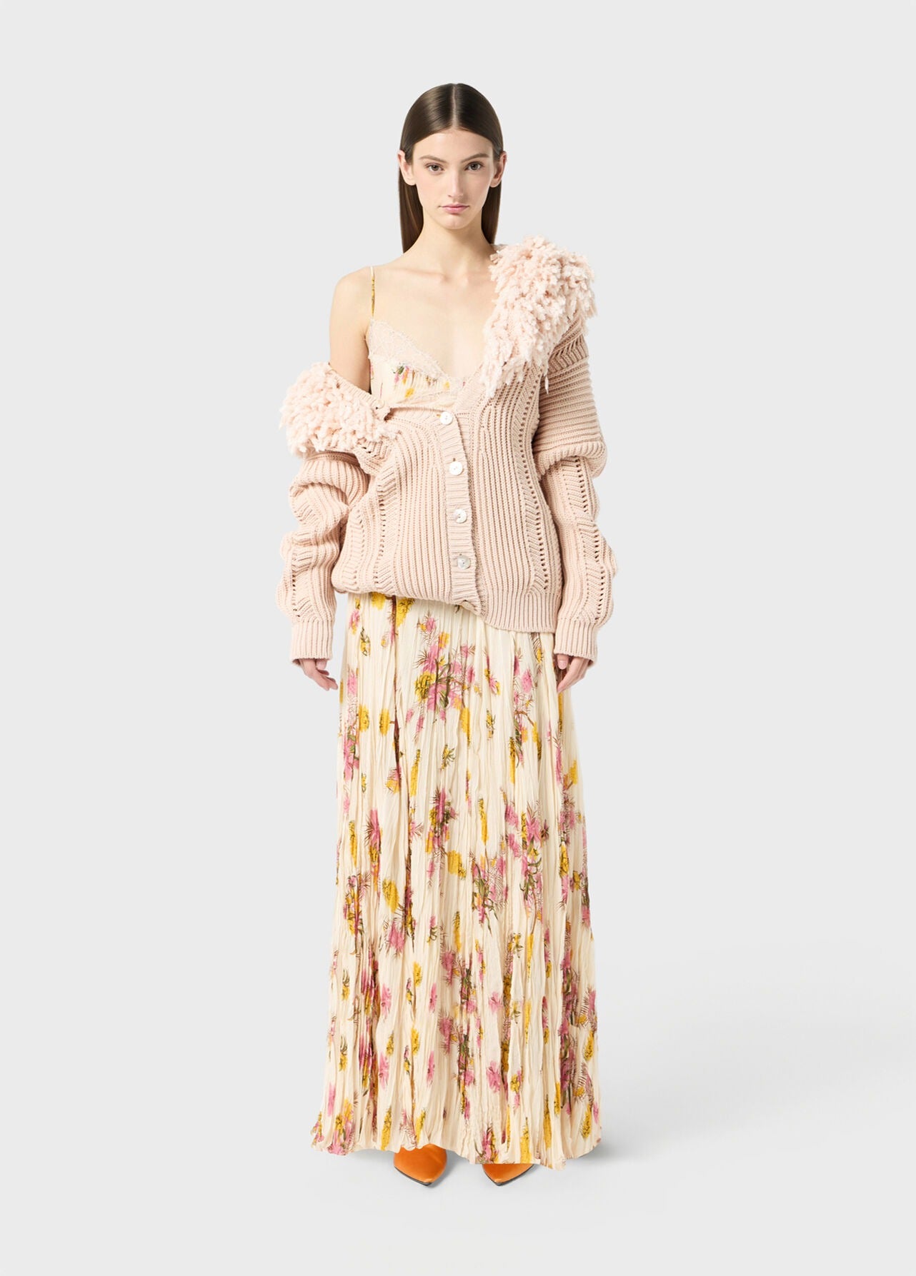 Long pleated georgette dress with print and lace