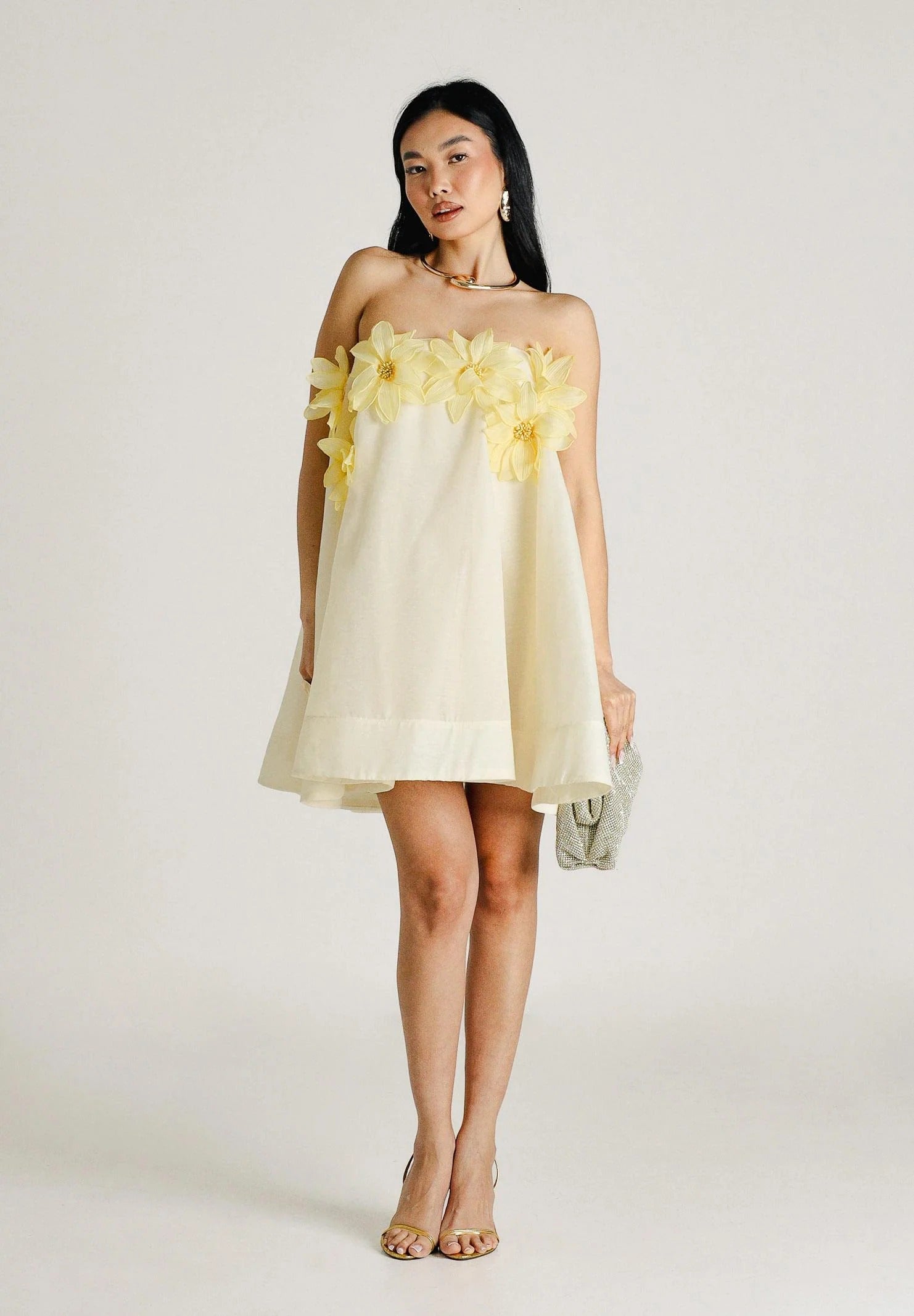 Odi Women's Yellow Short Dress with Floral Appliqués