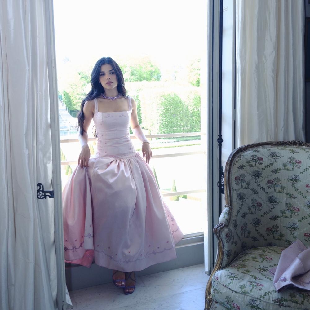 Pinky Swan Maxi Dress