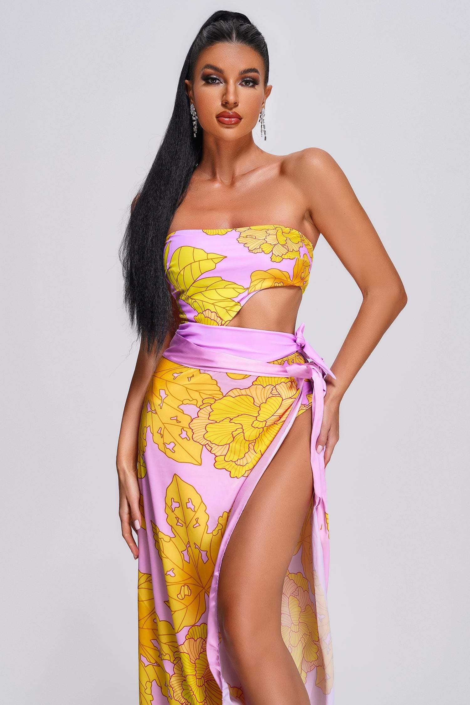 Renaa Swimsuit Two Piece Set	