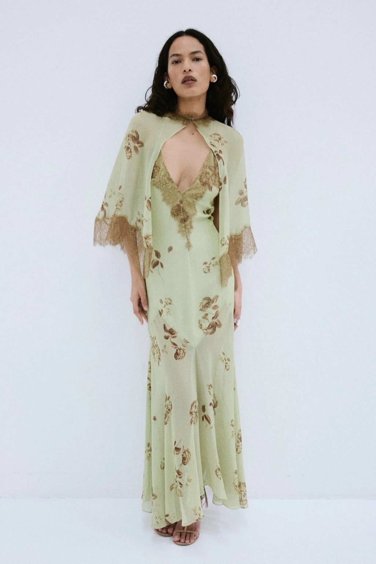 CIELO MIDAXI DRESS & CAPE IN ROSA PALO GREEN VISCOSE GEORGETTE