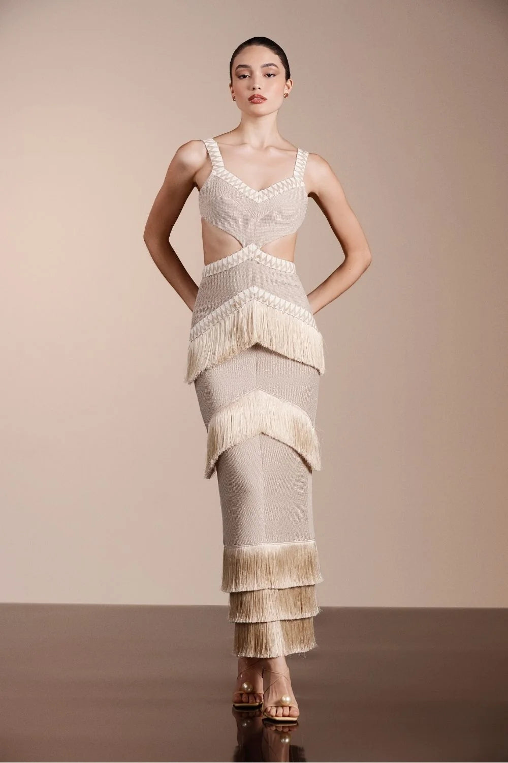 VESTIDO LONGO TELA DOT BEGE