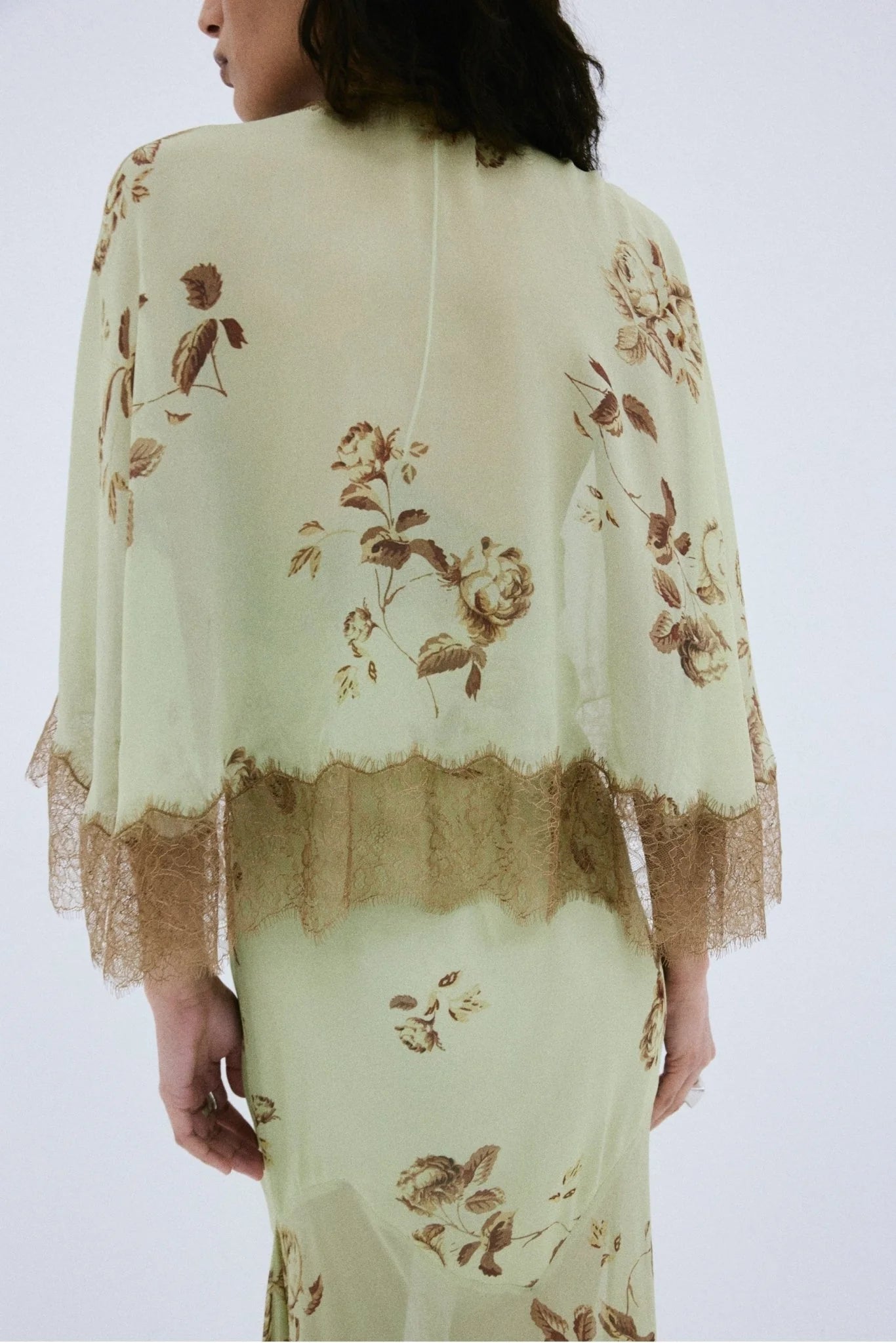 CIELO MIDAXI DRESS & CAPE IN ROSA PALO GREEN VISCOSE GEORGETTE