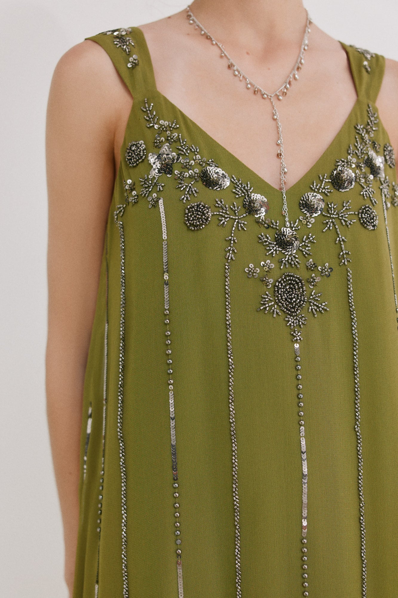 Aurore.Vestido abalorios