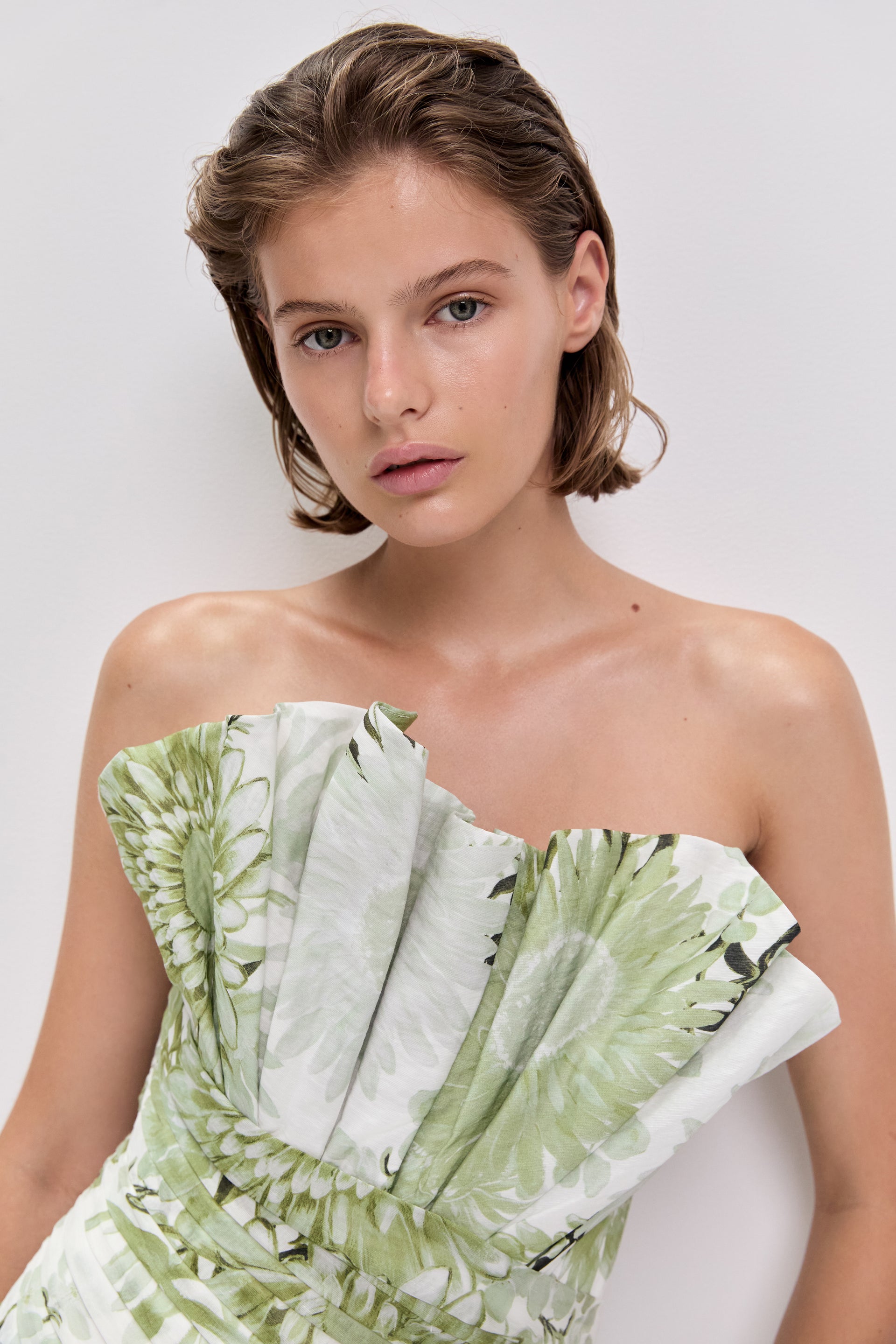 Reflector Gown
