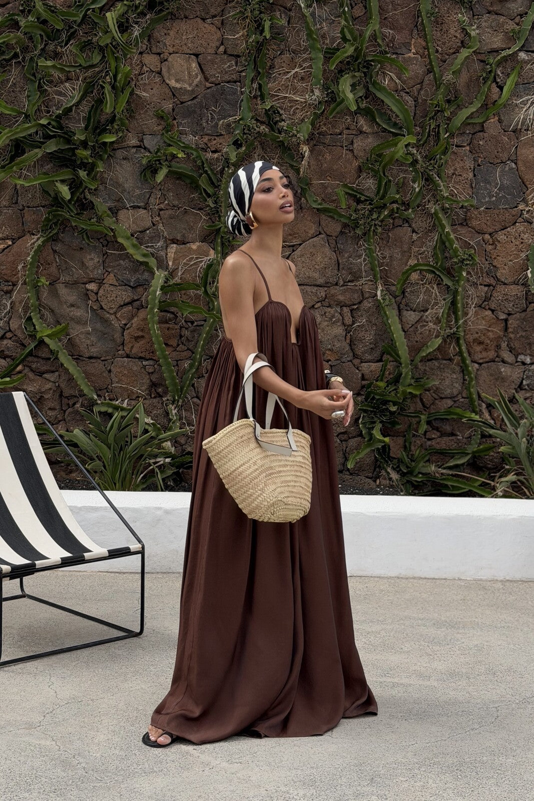 BROWN LONG DRESS WITH SHINE
