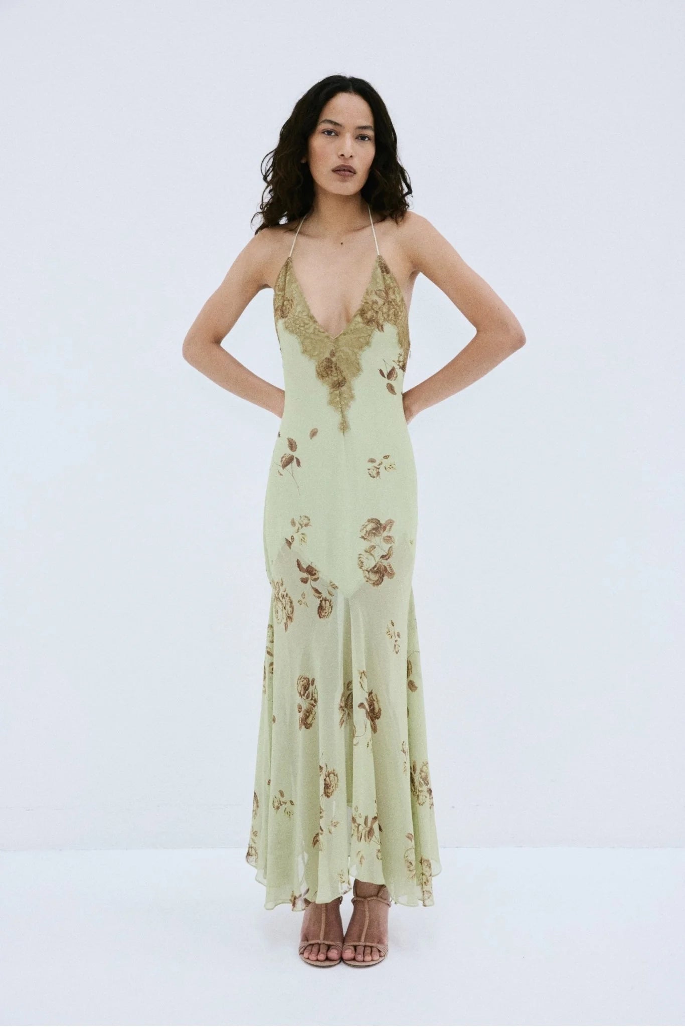 CIELO MIDAXI DRESS & CAPE IN ROSA PALO GREEN VISCOSE GEORGETTE