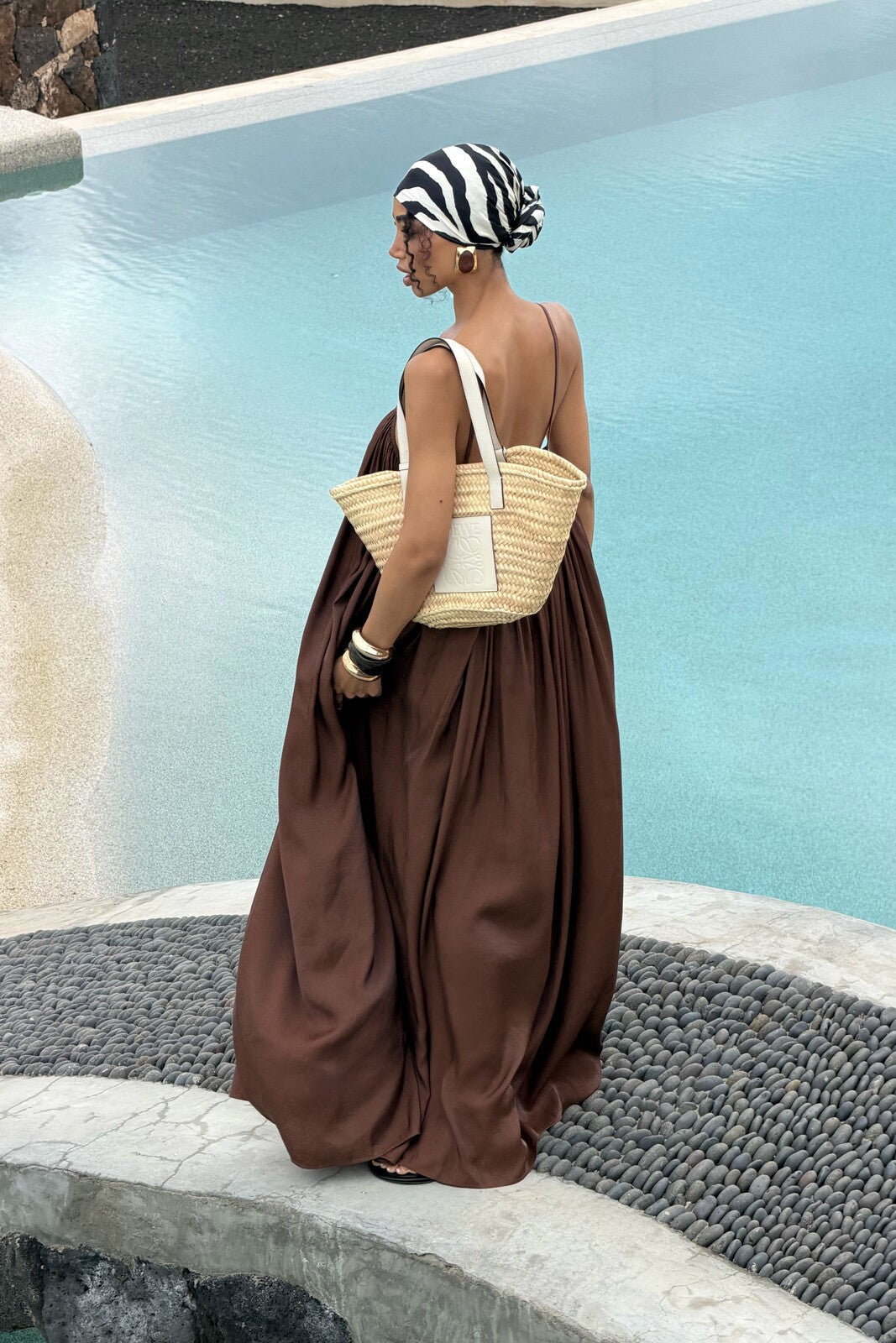 BROWN LONG DRESS WITH SHINE