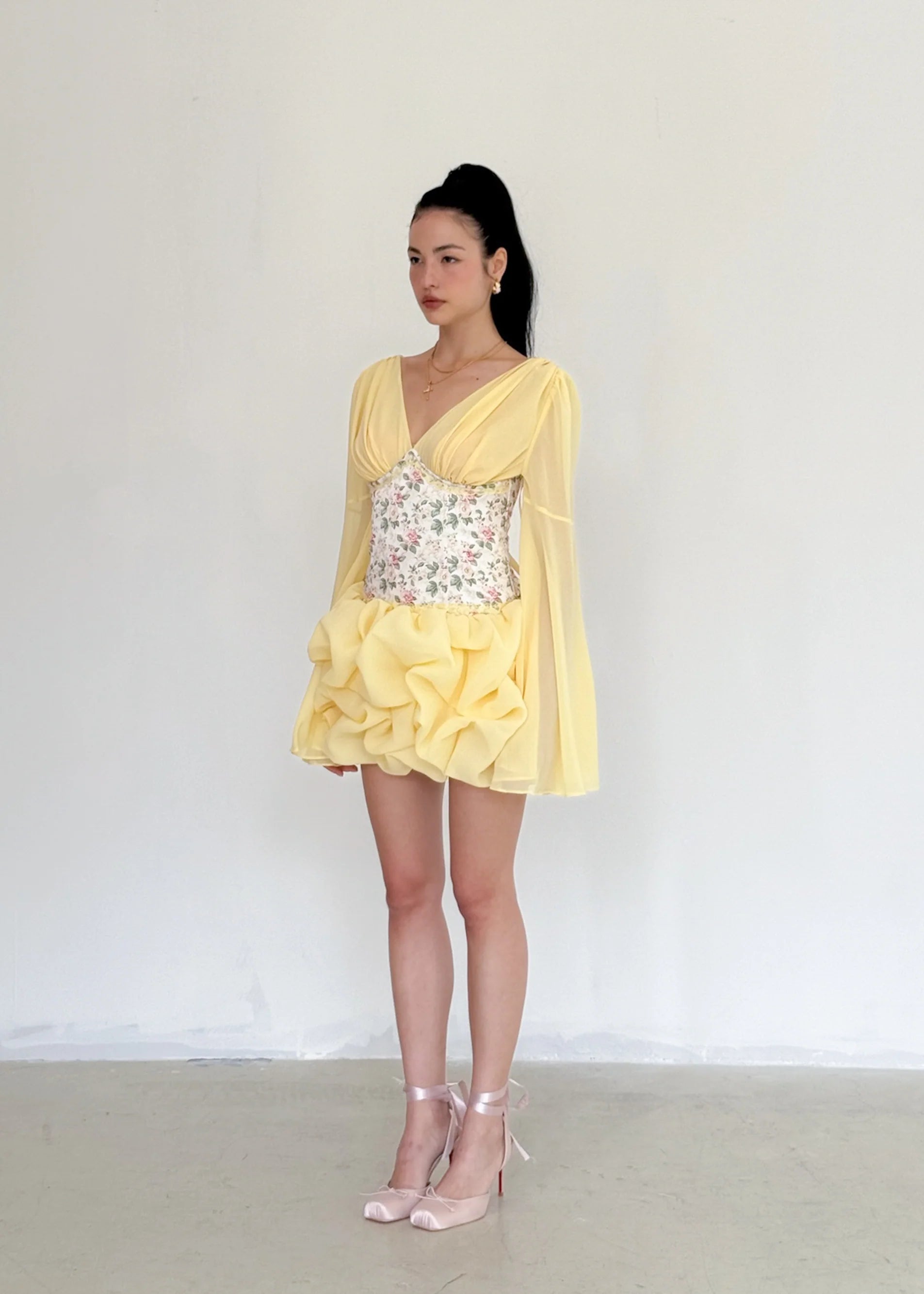 The Puff Cloud Mini Dress in Vintage Cream Flower