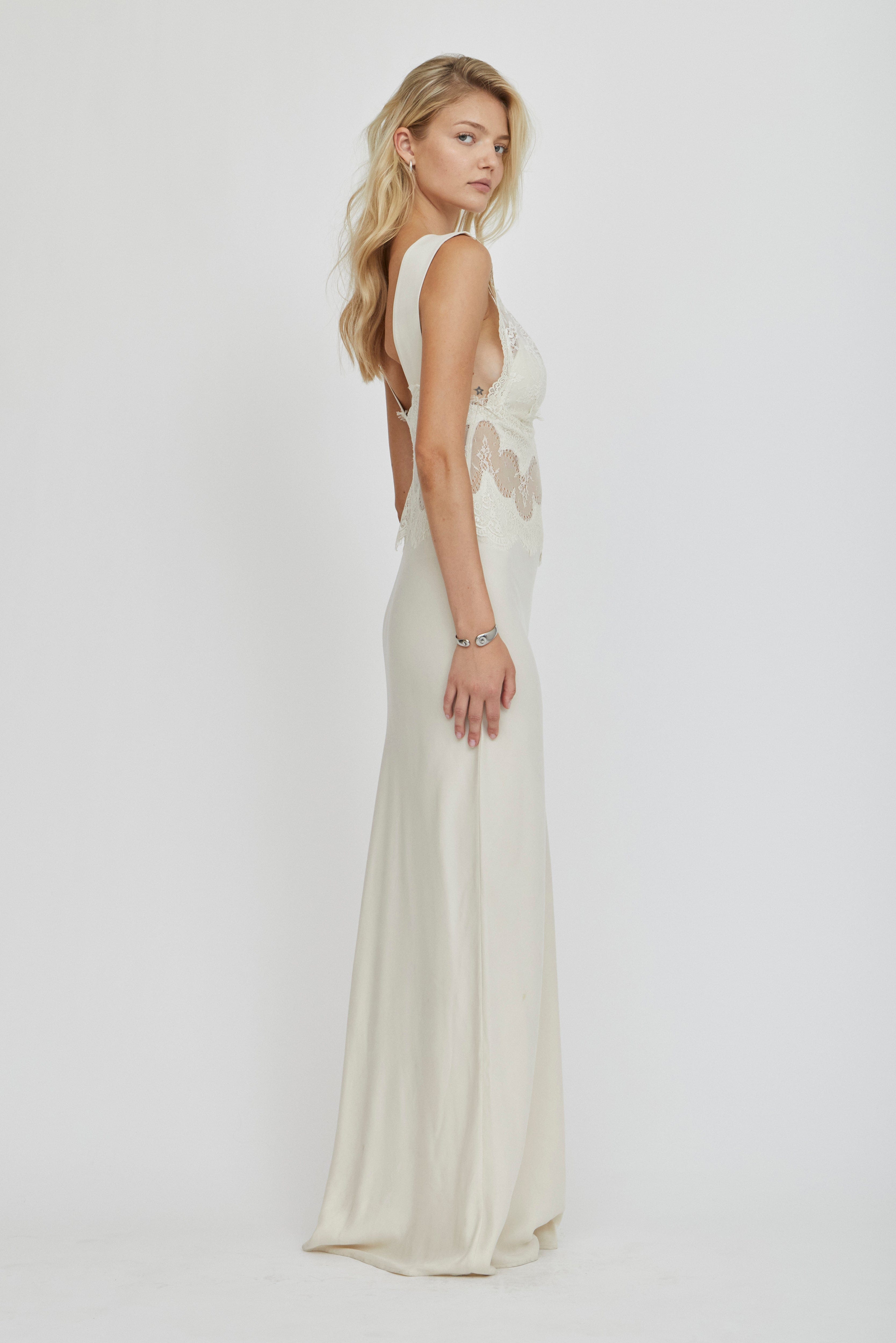 VISIONS LACE FLOOR LENGTH DRESS | BUTTERCREAM