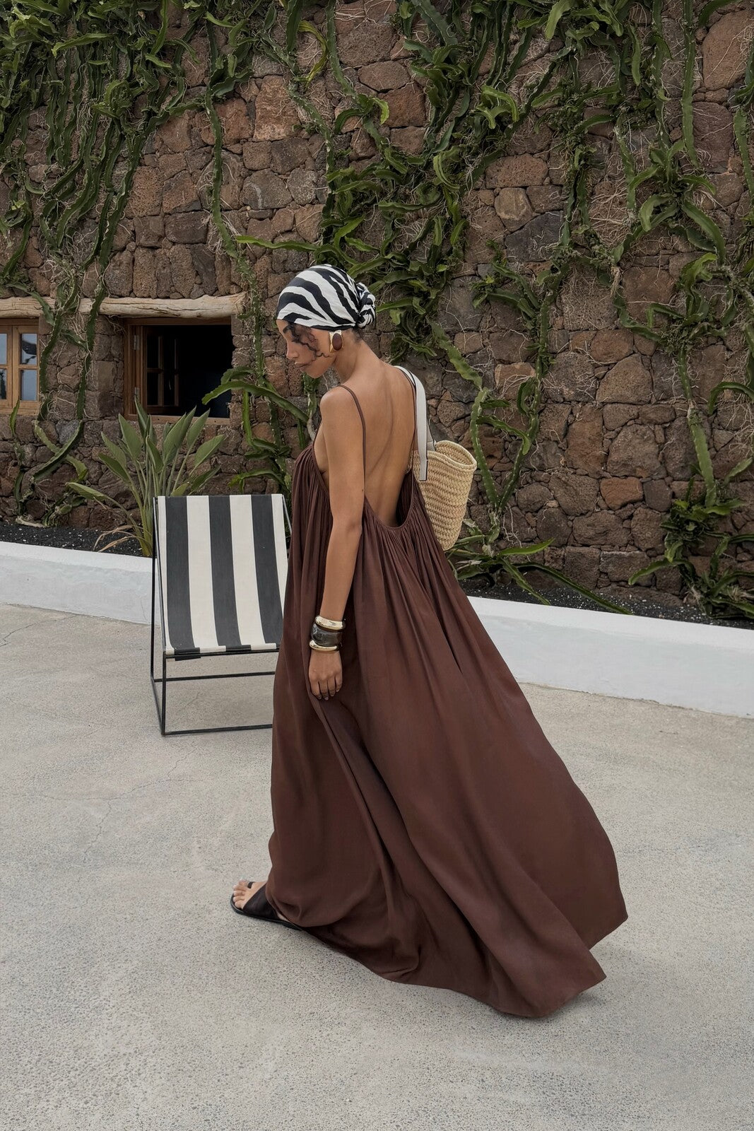 BROWN LONG DRESS WITH SHINE