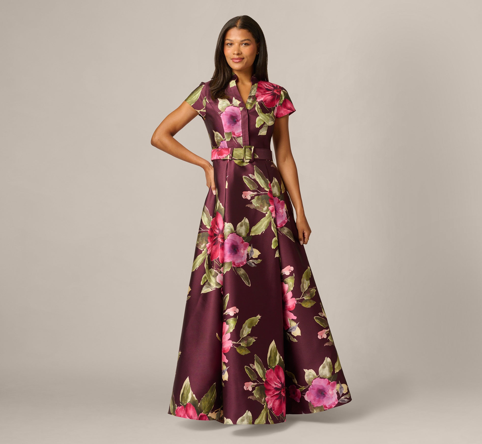 Short Sleeve Magnolia Floral Ballgown In Wine Multi - Wine Multi