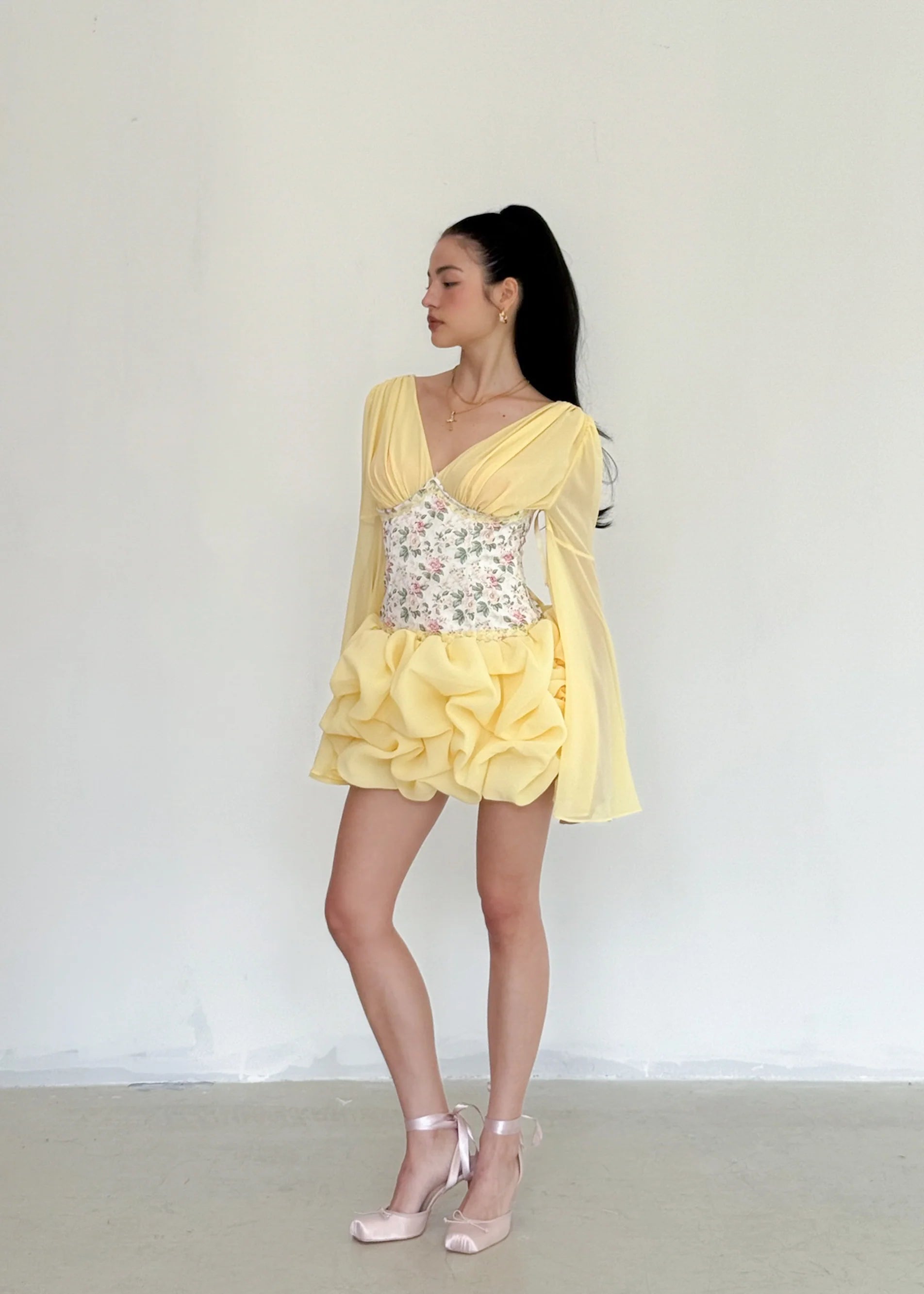 The Puff Cloud Mini Dress in Vintage Cream Flower