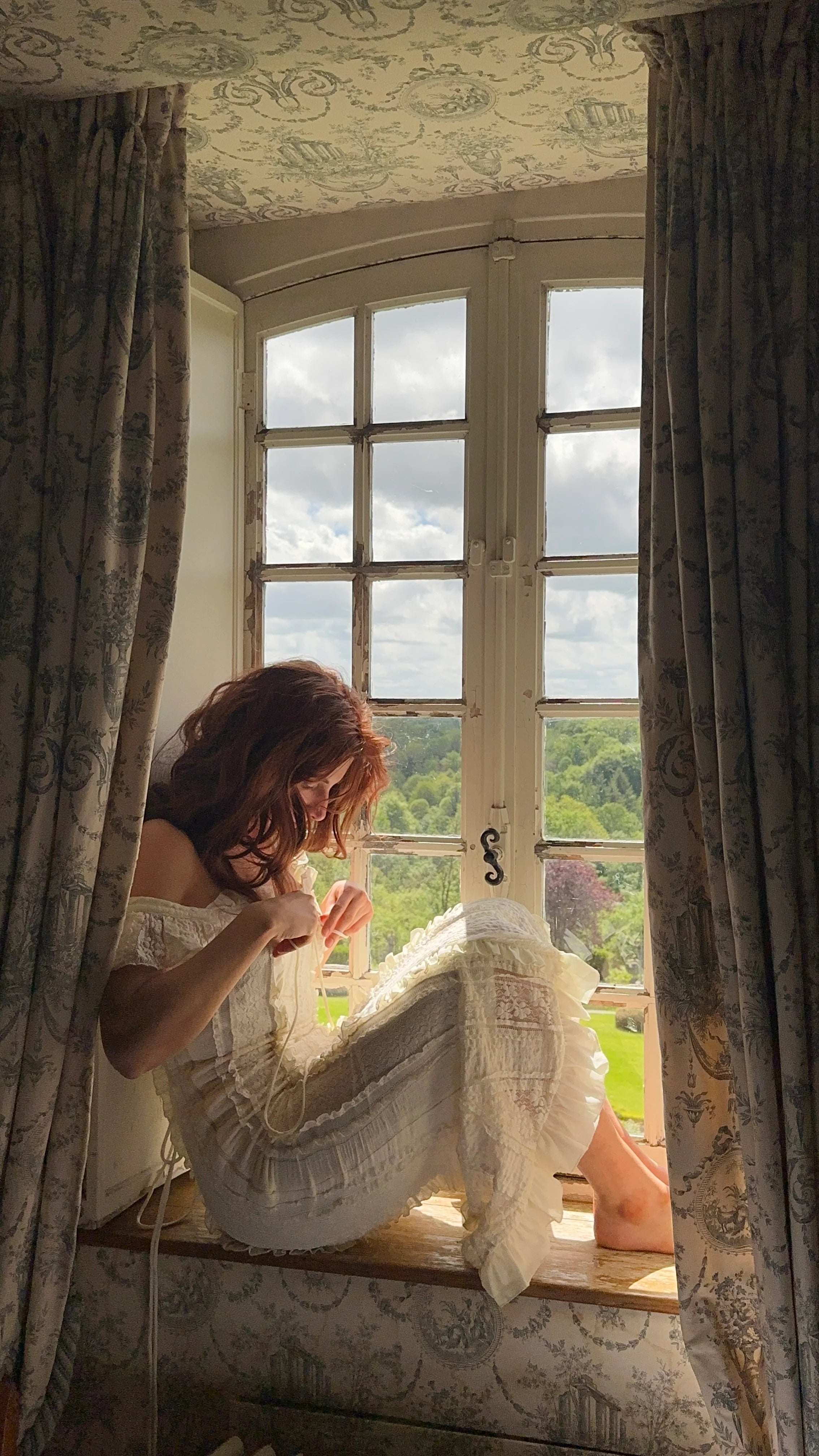 The Desirée Dress in Lily Lace