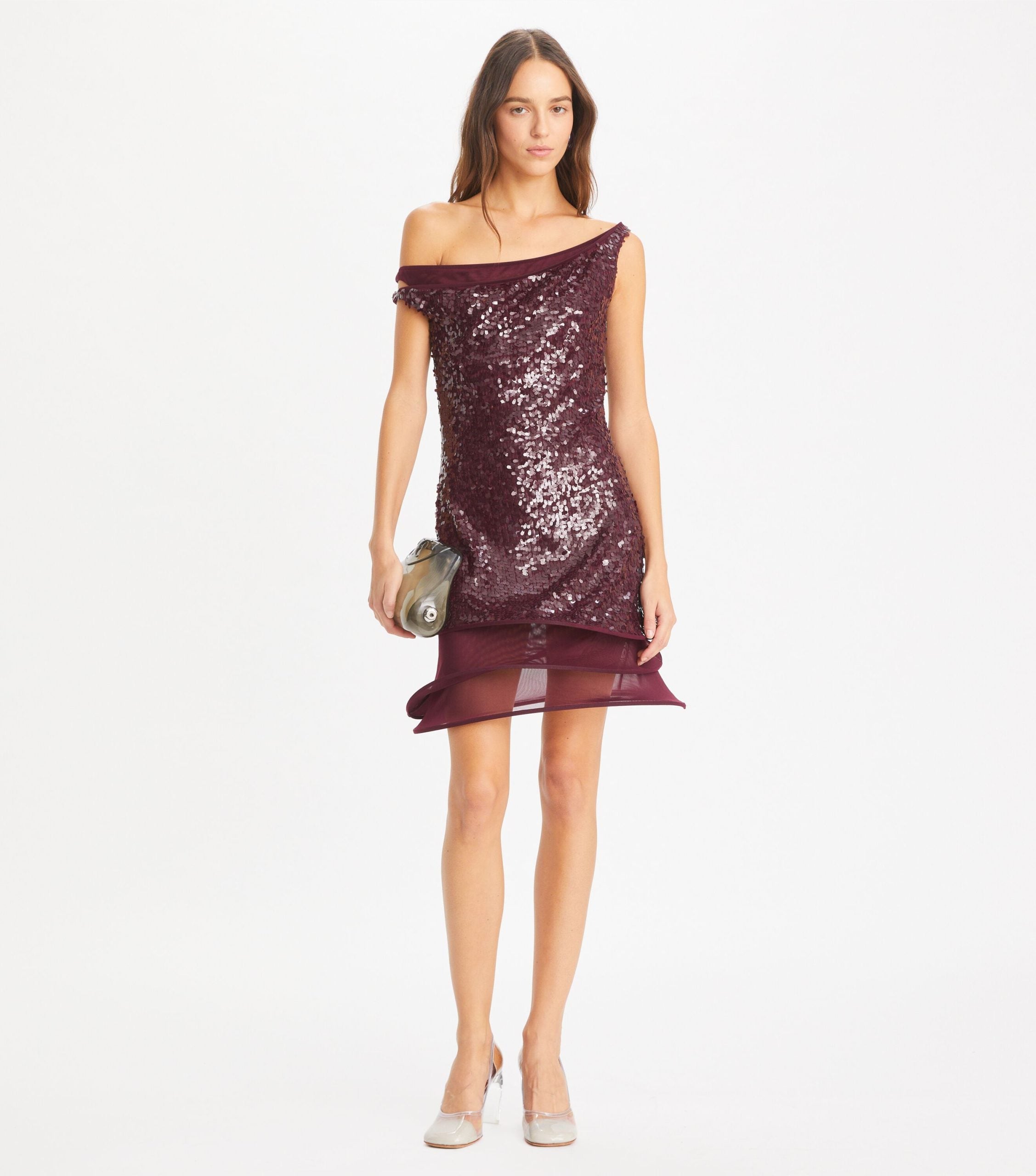 Vestido de aro con lentejuelas